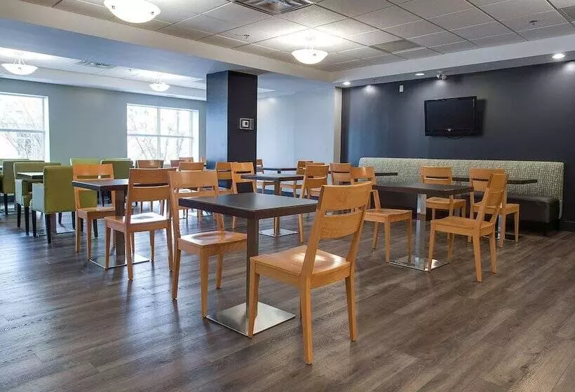 Fotos del hotel Country Inn & Suites By Radisson, Niagara Falls, On:  3