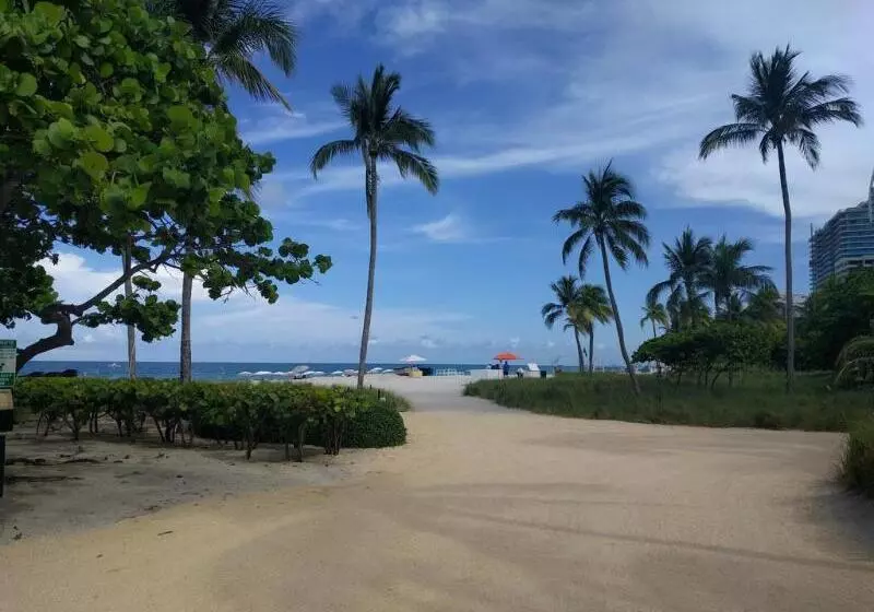 Fotos del hotel Beach Haus Bal Harbour:  17