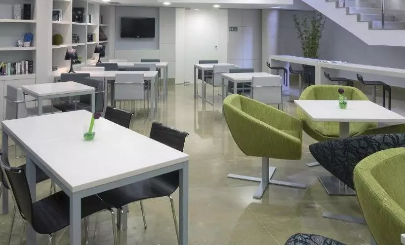 Fotos del hotel RAMBLAS HOTEL powered by Vincci Hoteles:  2