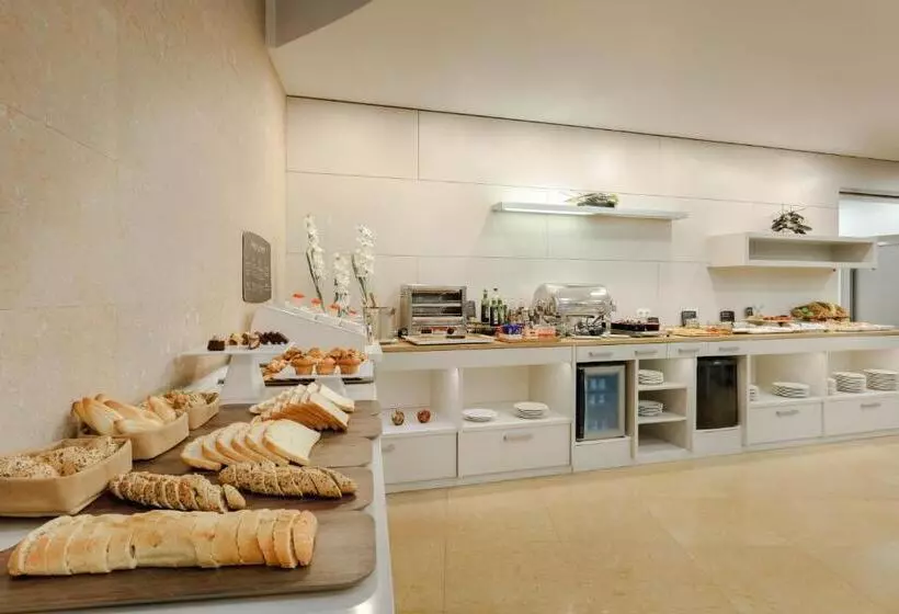 Fotos del hotel RAMBLAS HOTEL powered by Vincci Hoteles:  16