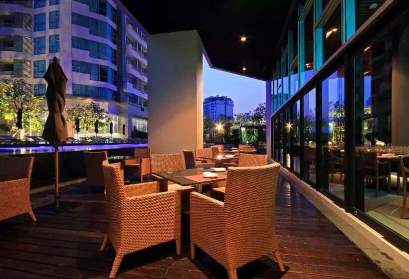 Fotos del hotel Anantara Sathorn Bangkok Hotel:  4