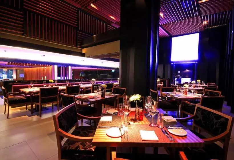 Fotos del hotel Anantara Sathorn Bangkok Hotel:  2