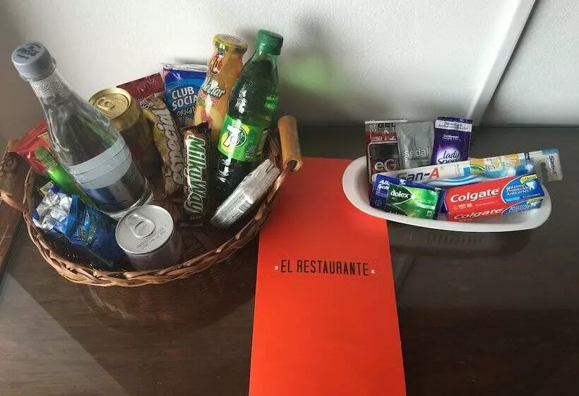 Fotos del hotel San Francisco De Asís:  11