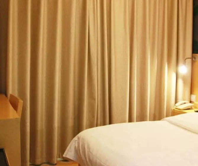 Fotos del hotel Beijing Tiantan Xingcheng:  8