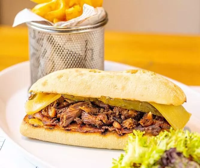 Fotos del hotel Capital Plaza:  7