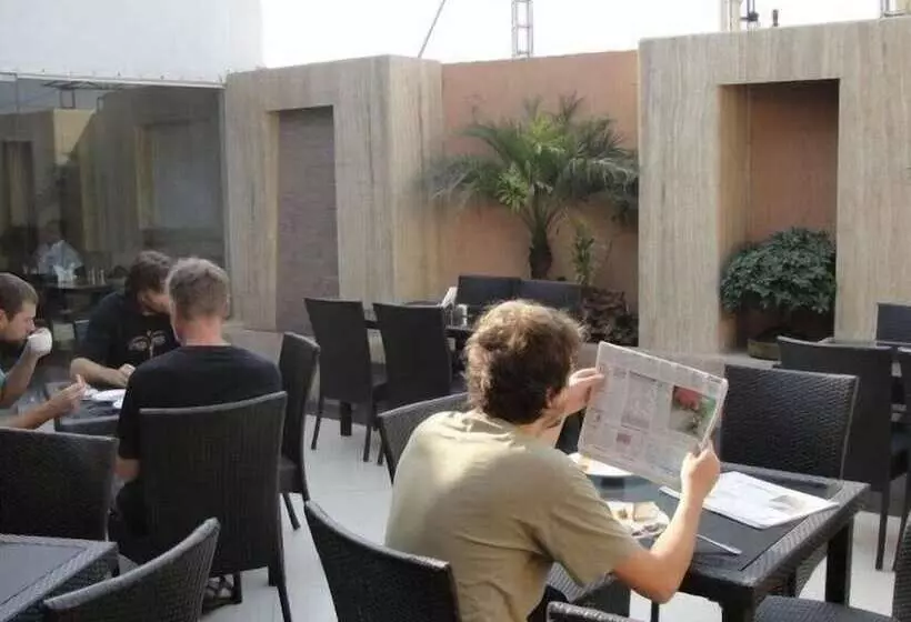 Fotos del hotel Chanchal Deluxe:  15