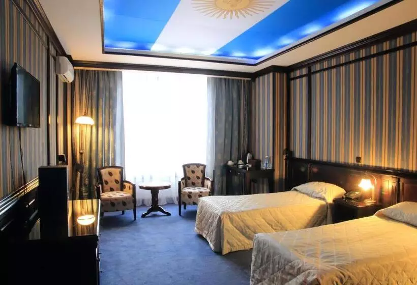 Fotos del hotel Attache:  2