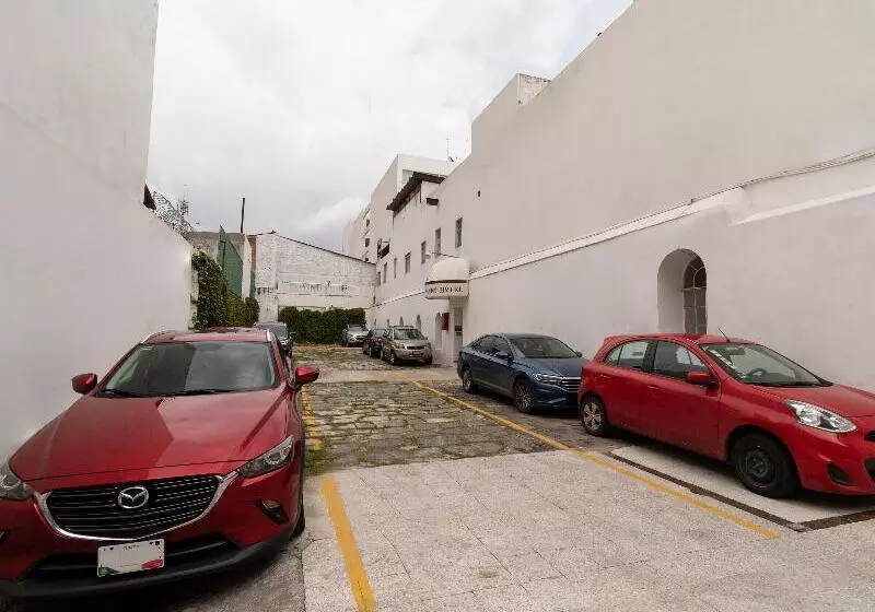 Fotos del hotel Capital O Del Paseo:  5