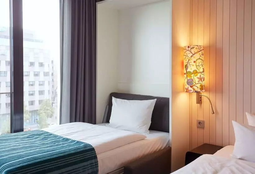 Fotos del hotel Scandic Berlin Potsdamer Platz:  2