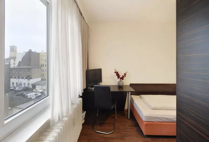 Fotos del hotel Fair Hotel Europaallee:  21