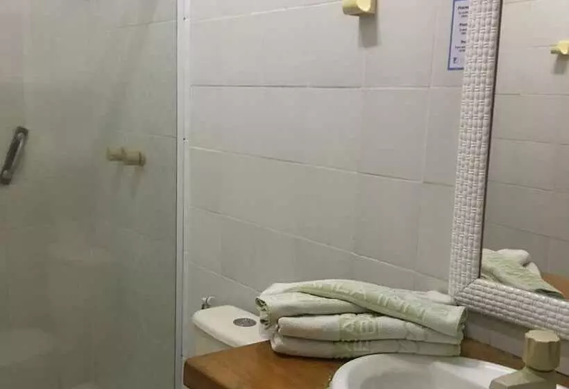 Fotos del hotel Barlainn Suites:  12