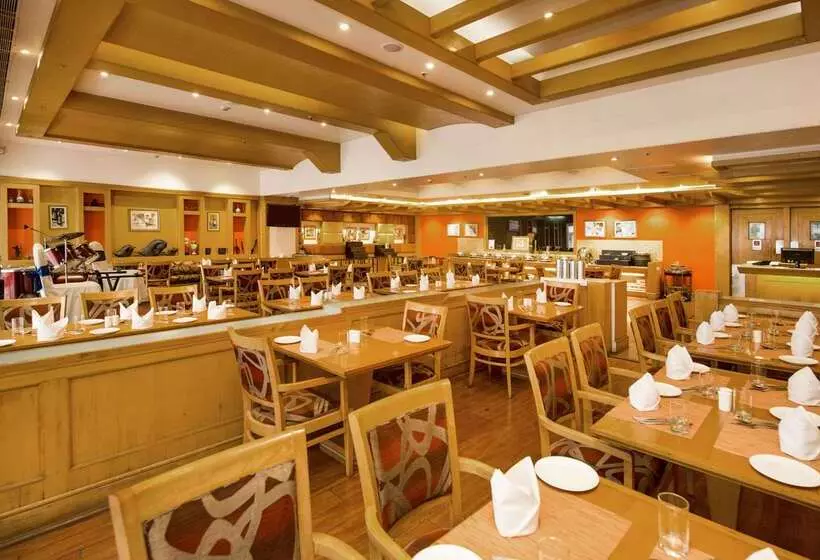 Fotos del hotel Clarion Bella Casa At Airport:  11