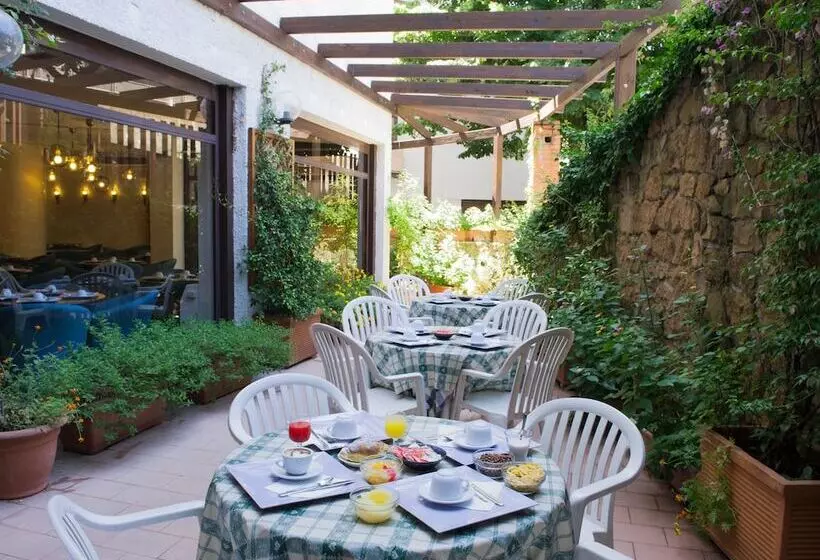 Fotos del hotel La Pergola:  12