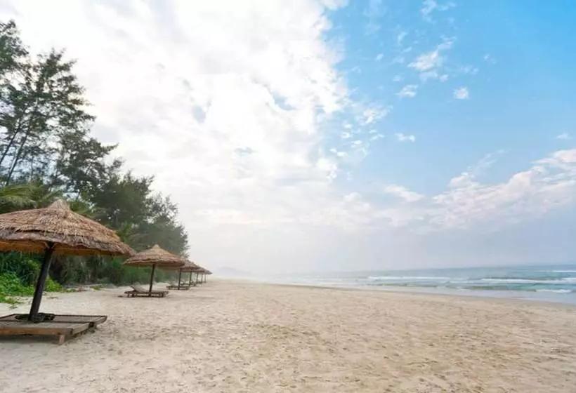 Fotos del hotel L?ng Cô Beach Resort:  12