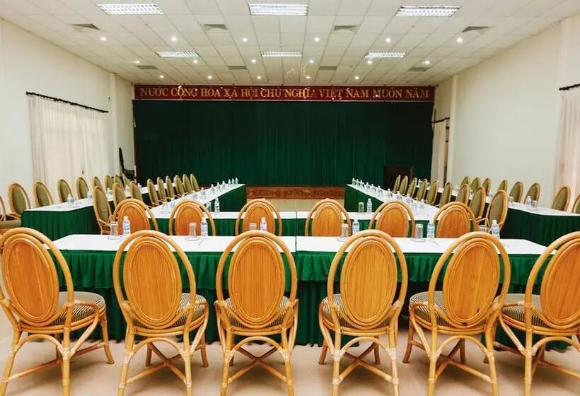 Fotos del hotel L?ng Cô Beach Resort:  16