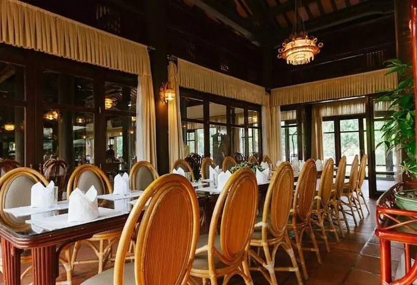 Fotos del hotel L?ng Cô Beach Resort:  7