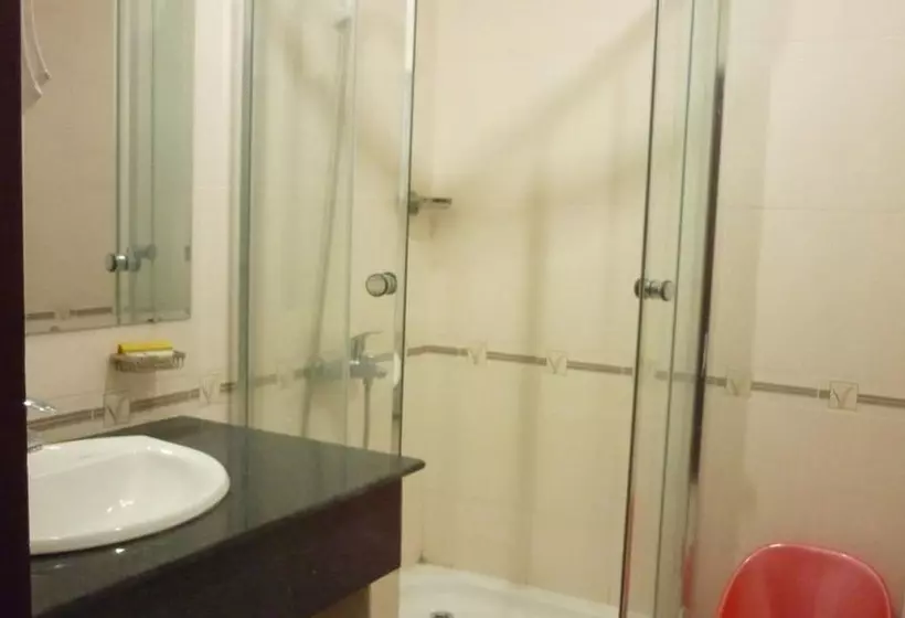 Fotos del hotel L?ng Cô Beach Resort:  10