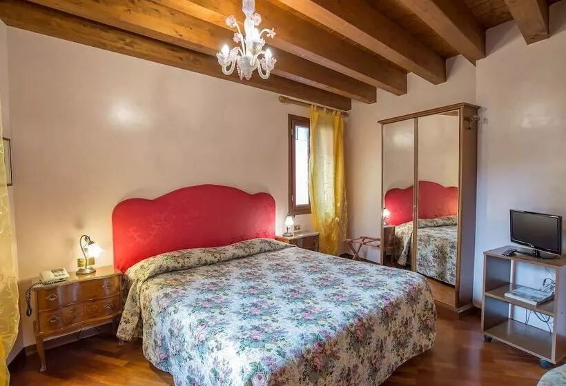 Fotos del hotel Piccola Fenice:  7