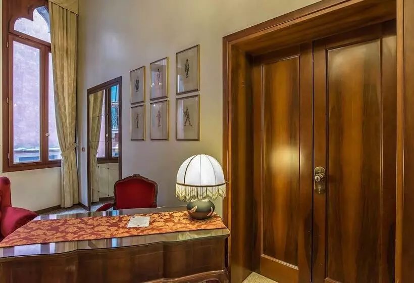 Fotos del hotel Piccola Fenice:  16