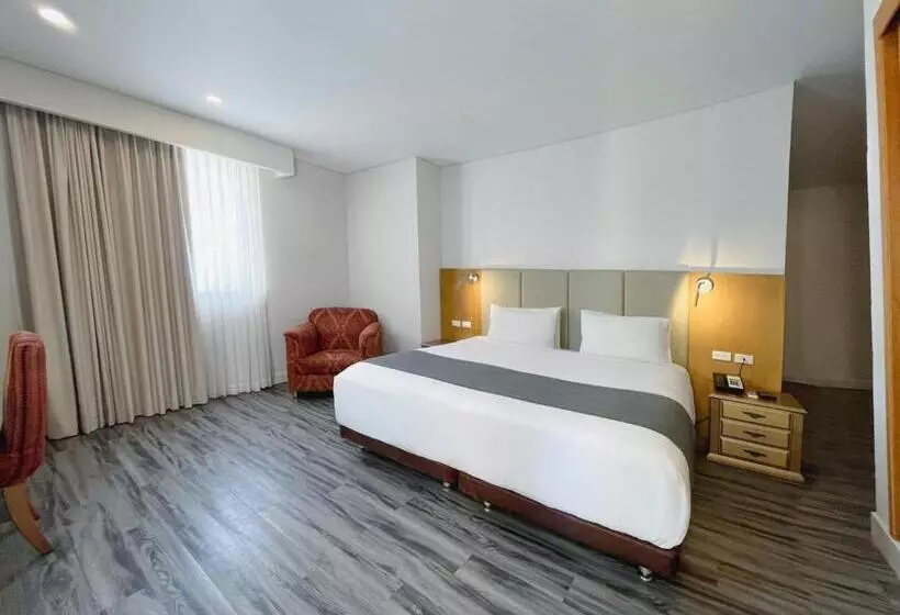 Fotos del hotel Ayenda American Golf 1320:  2