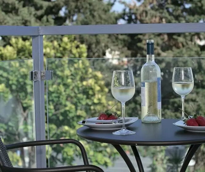 Fotos del hotel Anemi Hotel & Suites:  9