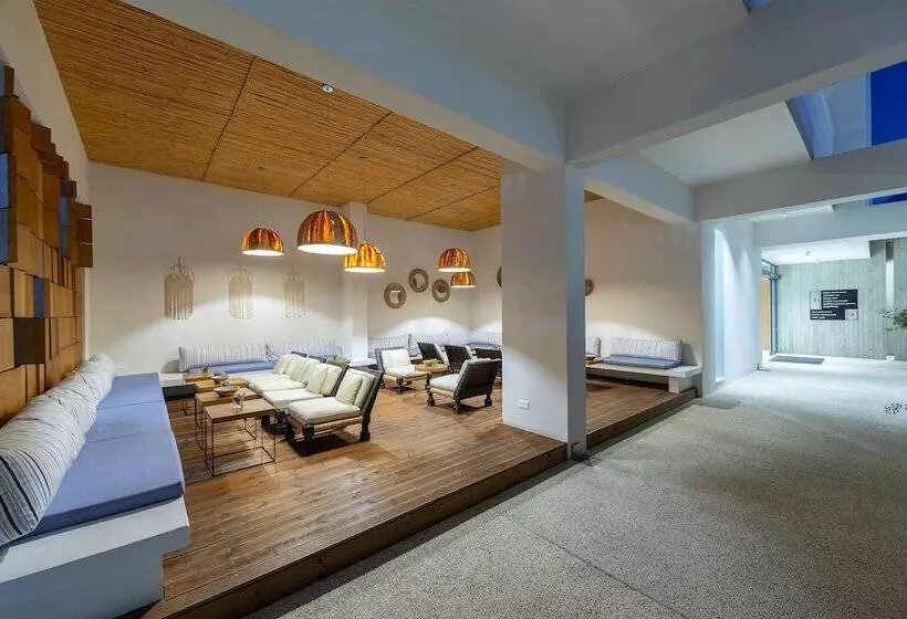 Fotos del hotel Anemi Hotel & Suites:  2