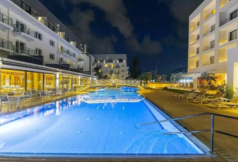 Fotos del hotel Anemi Hotel & Suites:  11