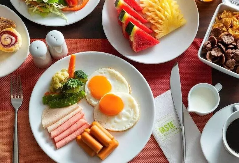 Fotos del hotel Ibis Phuket Patong  Sha Extra Plus:  3