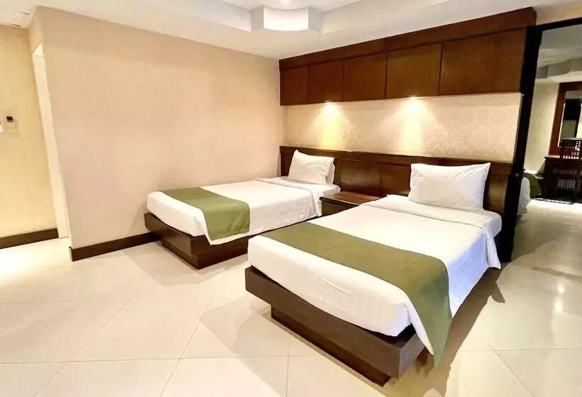 Fotos del hotel Rayaburi  Patong:  17