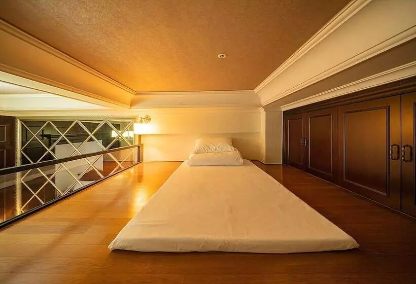 Fotos del hotel Yeoksam Artnouveau:  21