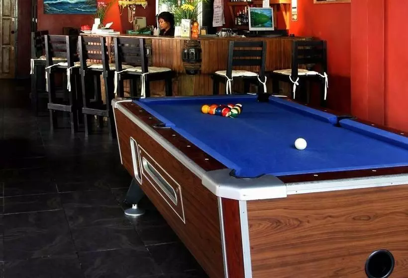 Fotos del hotel Karon Beach Pool:  9