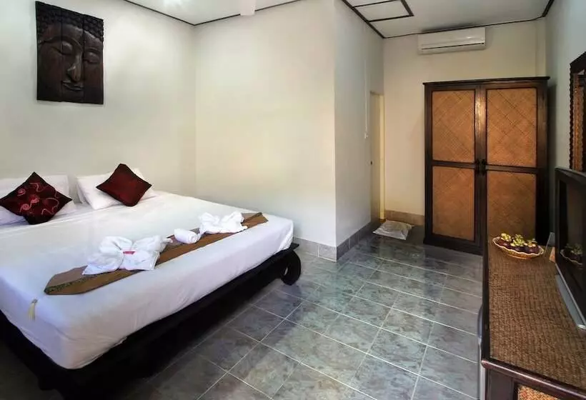 Fotos del hotel Karon Beach Pool:  20