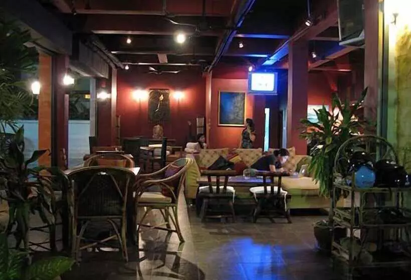 Fotos del hotel Karon Beach Pool:  13