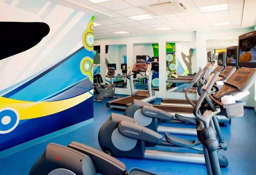 Fotos del hotel Fairfield Inn Suites By Marriott Orlando At Seaworld:  3