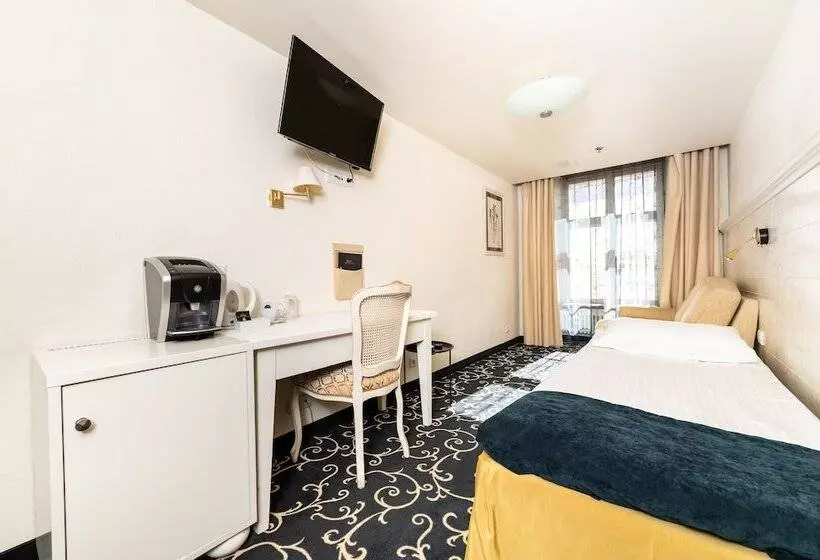 Fotos del hotel Meriton Old Town Garden:  19