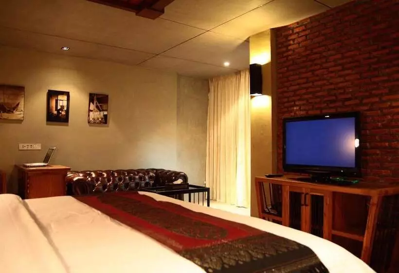 Fotos del hotel The Fusion Suites:  20