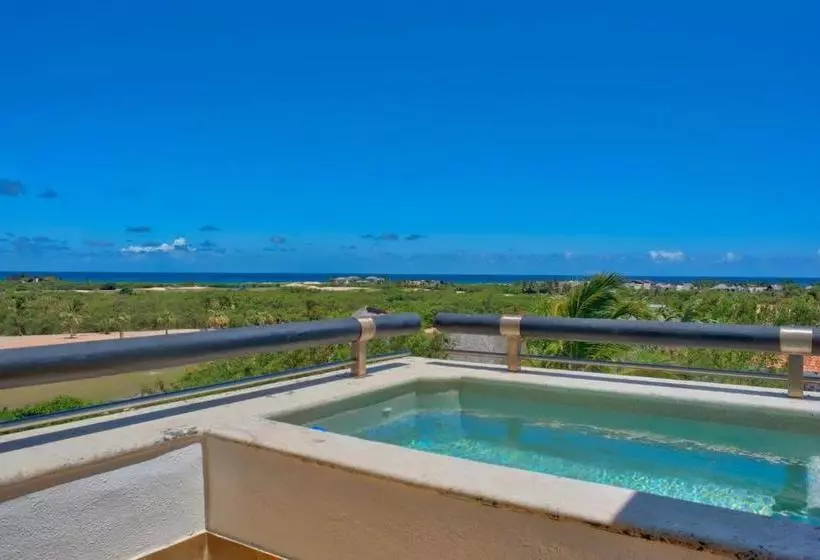 Fotos del hotel Xeliter Golden Bear Lodge & Golf  Free Wifi, Cap Cana:  10