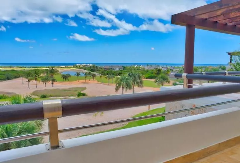 Fotos del hotel Xeliter Golden Bear Lodge & Golf  Free Wifi, Cap Cana:  11