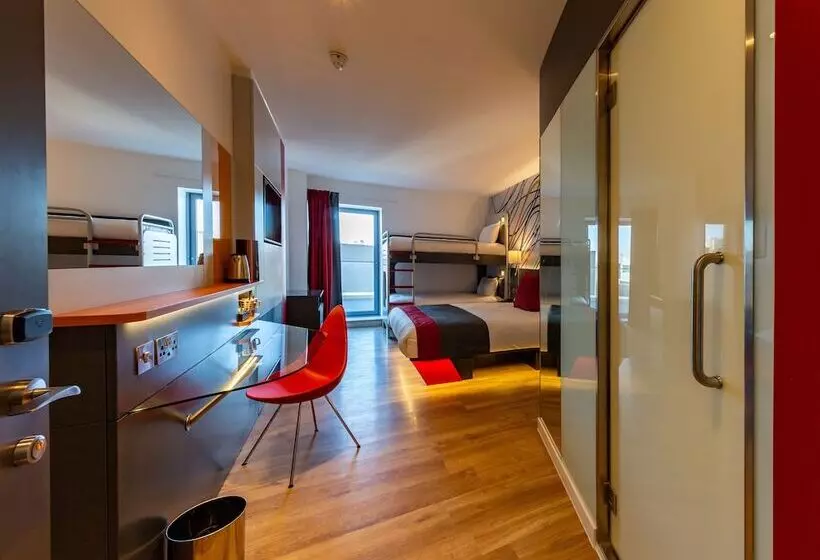 Fotos del hotel Sleeperz Hotel Cardiff:  18