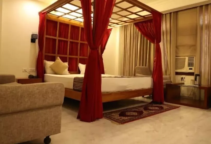 Fotos del hotel Aashish:  8