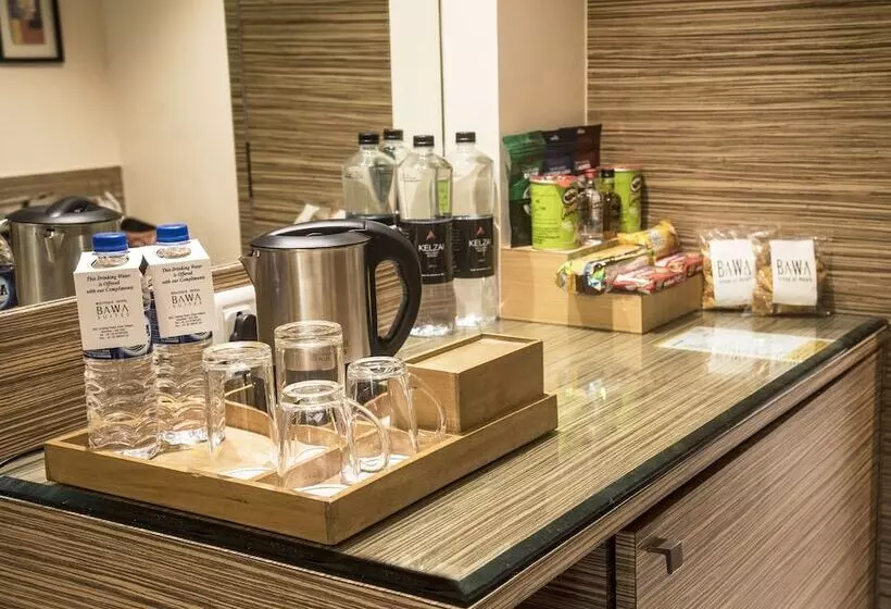 Fotos del hotel Bawa Suites:  5