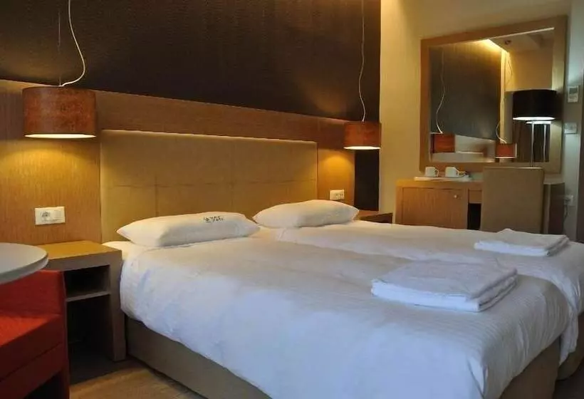 Fotos del hotel Corfu Mare:  17