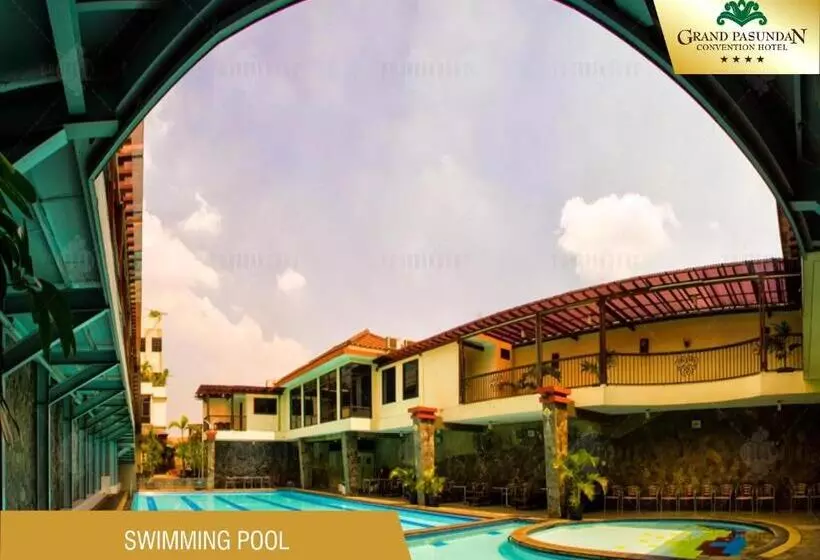 Fotos del hotel Grand Pasundan Convention:  6