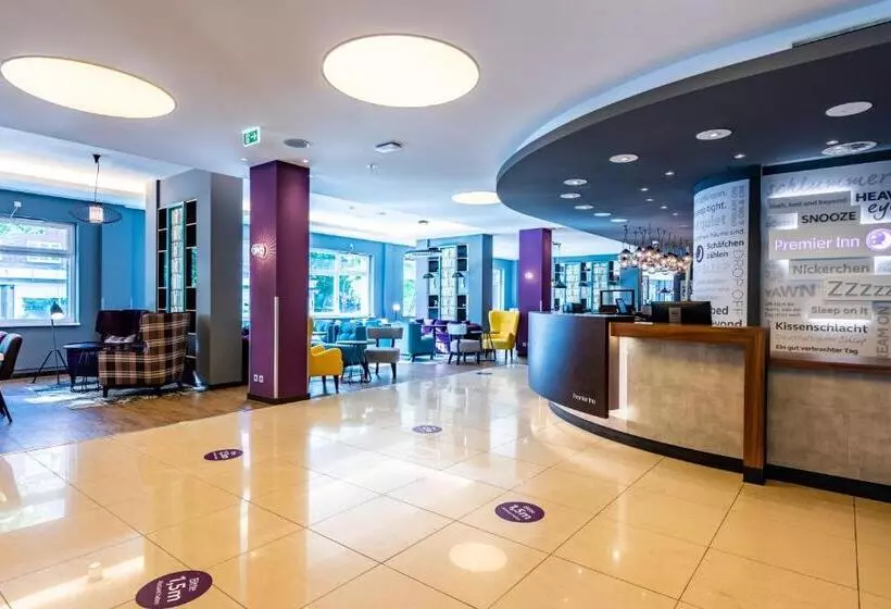 Fotos del hotel Premier Inn Hamburg City Ost:  2