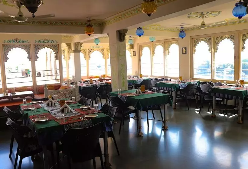 Fotos del hotel Mewar Haveli:  10