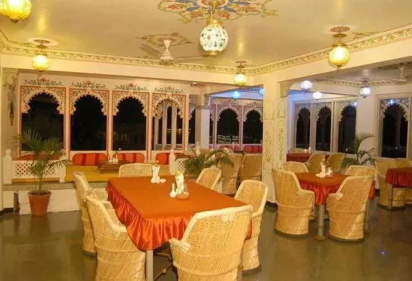 Fotos del hotel Mewar Haveli:  7