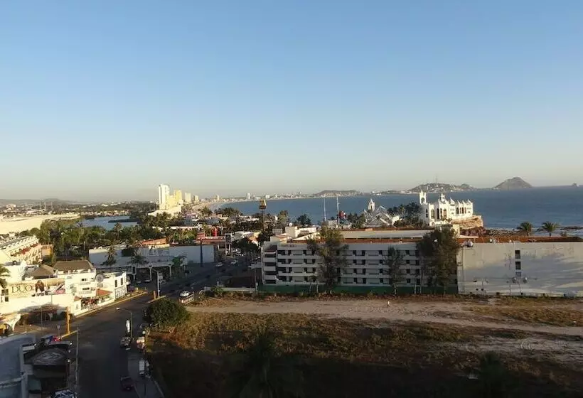 Fotos del hotel Playa Bonita:  12