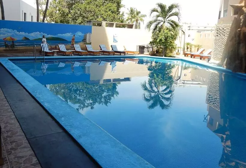 Fotos del hotel Playa Bonita:  2