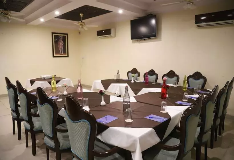 Fotos del hotel Residency Palace:  6