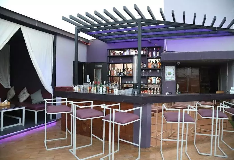 Fotos del hotel Residency Palace:  13